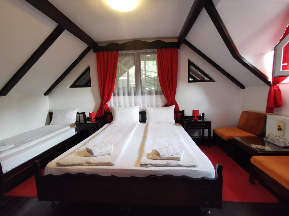 Hotel Casa Cu Cerdac Sighişoara Esterno foto