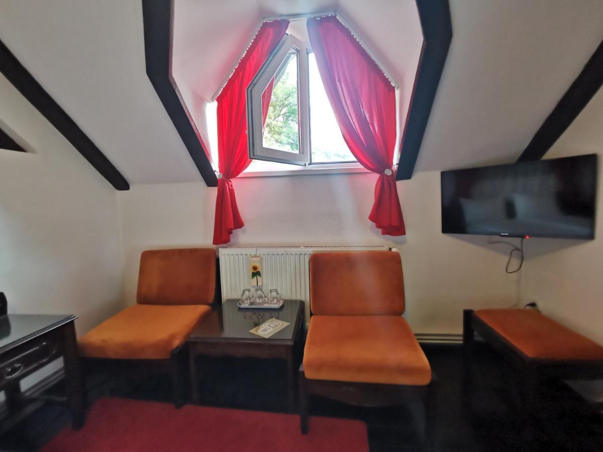 Hotel Casa Cu Cerdac Sighişoara Esterno foto